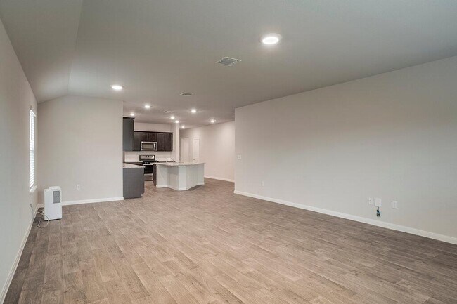 Photo - 1007 Coolridge Ct