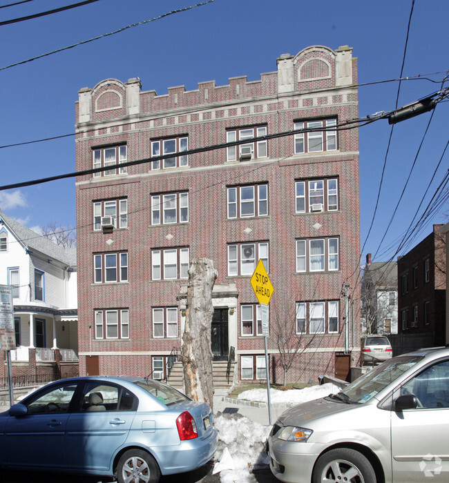 Building Photo - Sherman View Rental