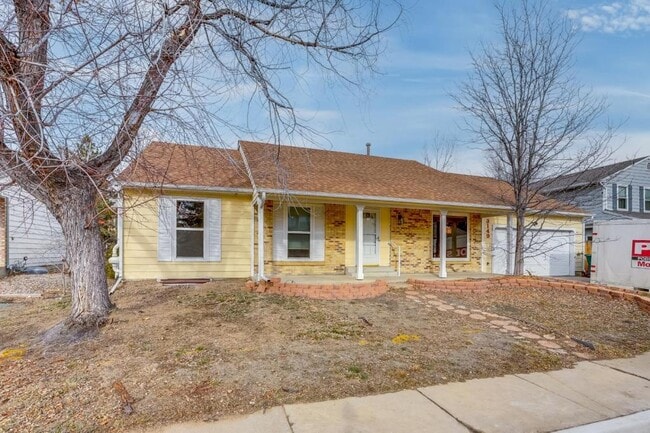 Building Photo - 3149 Oak Cir N Rental