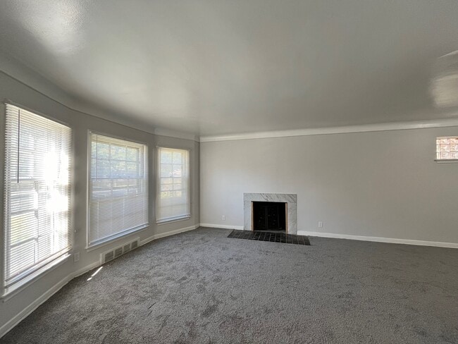 Photo - 18276 Appoline St