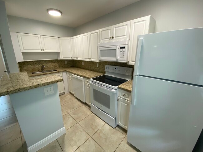 Photo - 921 NE 17th Ave Unidad 4