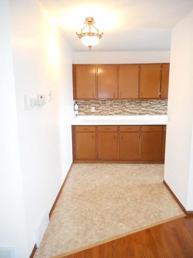 Photo - 1613 Reetz Rd