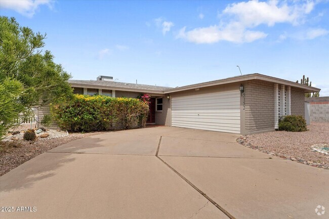 Building Photo - 5152 E Emerald Cir Rental