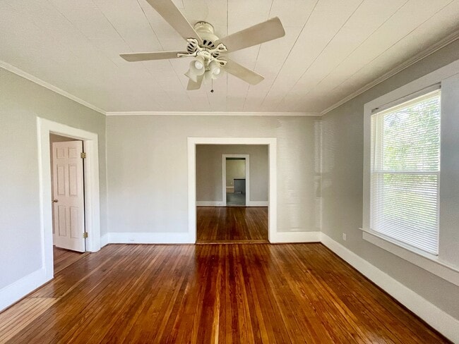 Photo - North Main Area