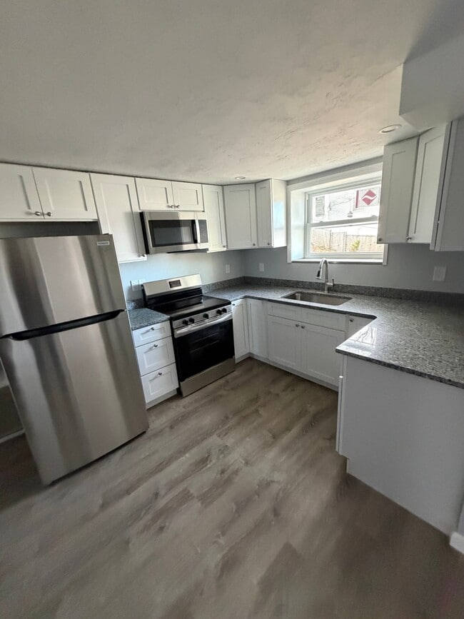 Photo - 85 Indian Run Rd Unit 1