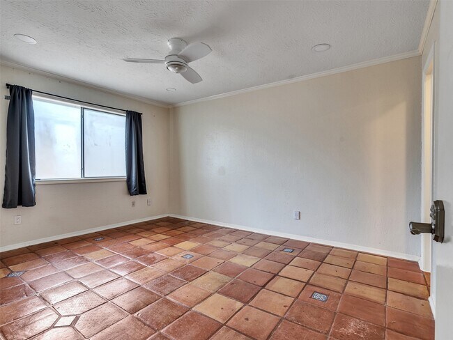 Photo - 22538 Market Square Ln