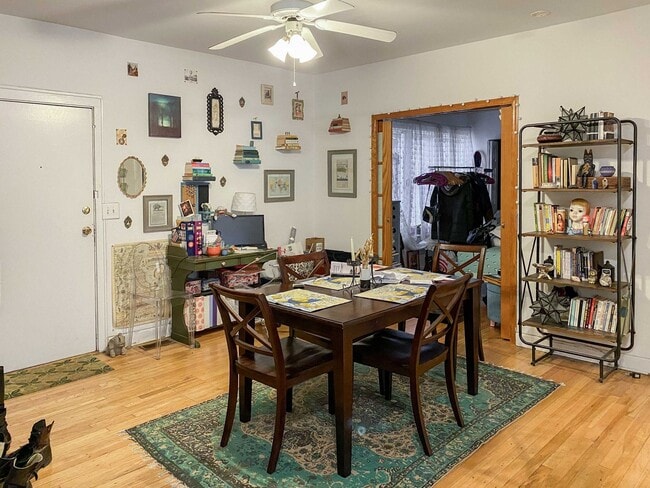 Photo - 4826 N Wolcott Ave Unit 1