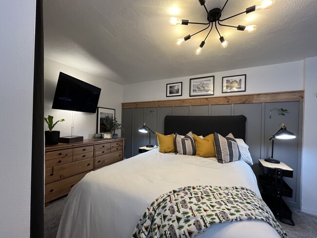 Photo - 1155 Ash St Unit 105