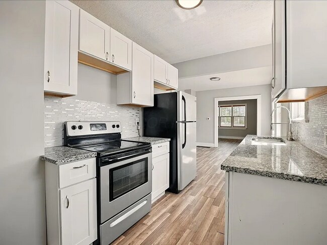 Photo - 831-833 Lilley Ave Unit 833