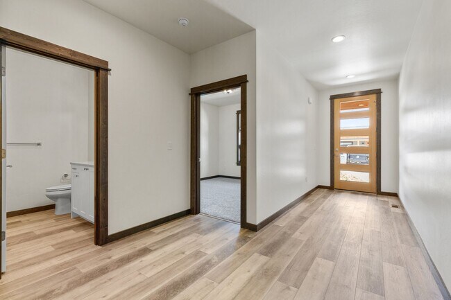 Beautiful Newer Condo near Monforton School - Beautiful Newer Condo near Monforton School Unidad B