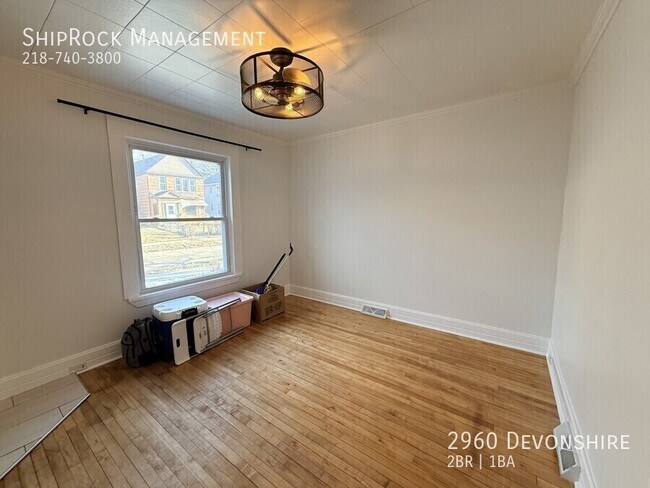 Photo - 2960 Devonshire-