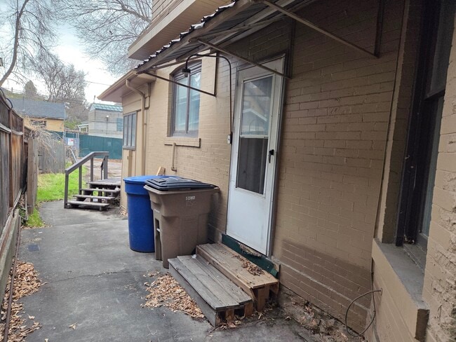 Photo - 1250 E 100 S Unidad 1