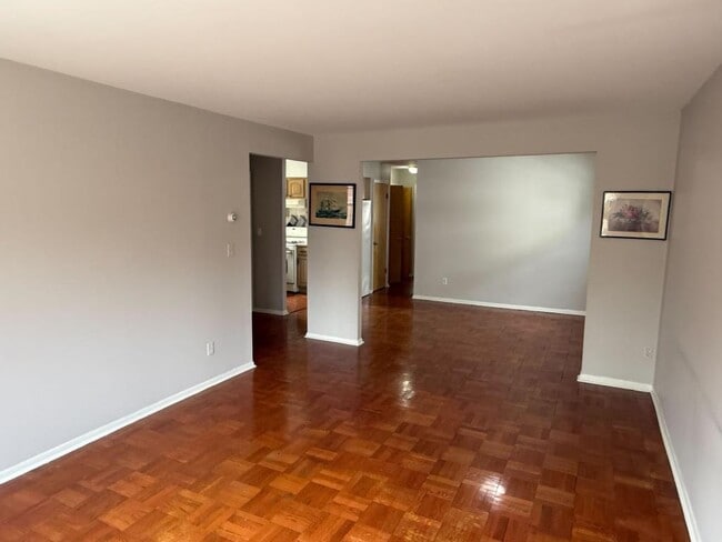 Photo - 3615 Waldo Ave