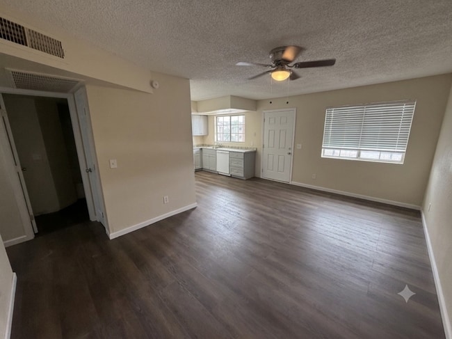 Photo - 45 N Phyllis Unit 212