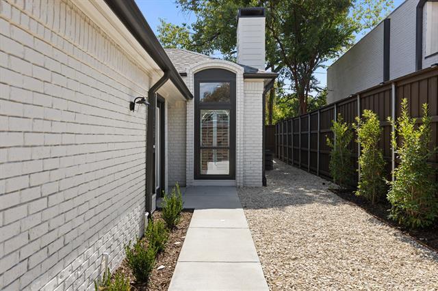 Photo - 5020 Thunder Rd