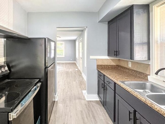 Photo - 2709 Jefferson St Townhome