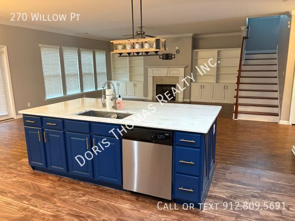 Photo - 270 Willow Point Cir