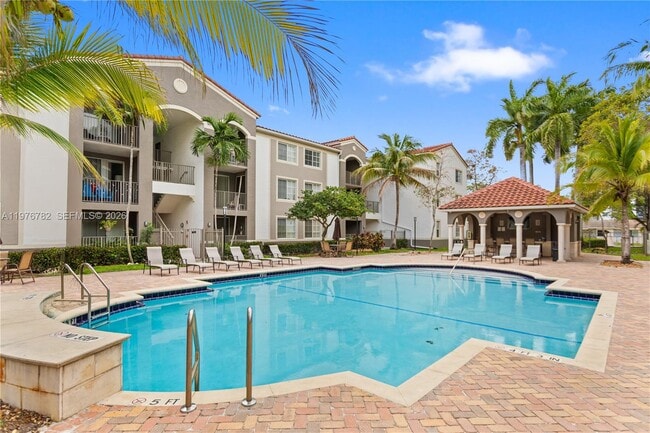 Photo - 6851 SW 44th St Unidad 107