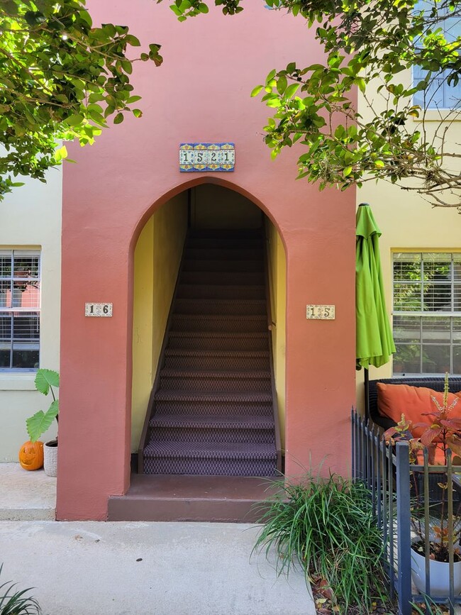 Building Photo - Lake Davis sought after Olde Delaney Square Unit 16 Rental