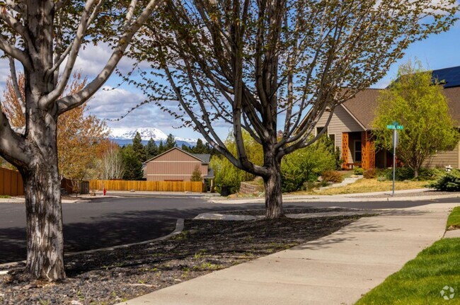 Building Photo - Detached ADU in a quiet neighborhood Rental