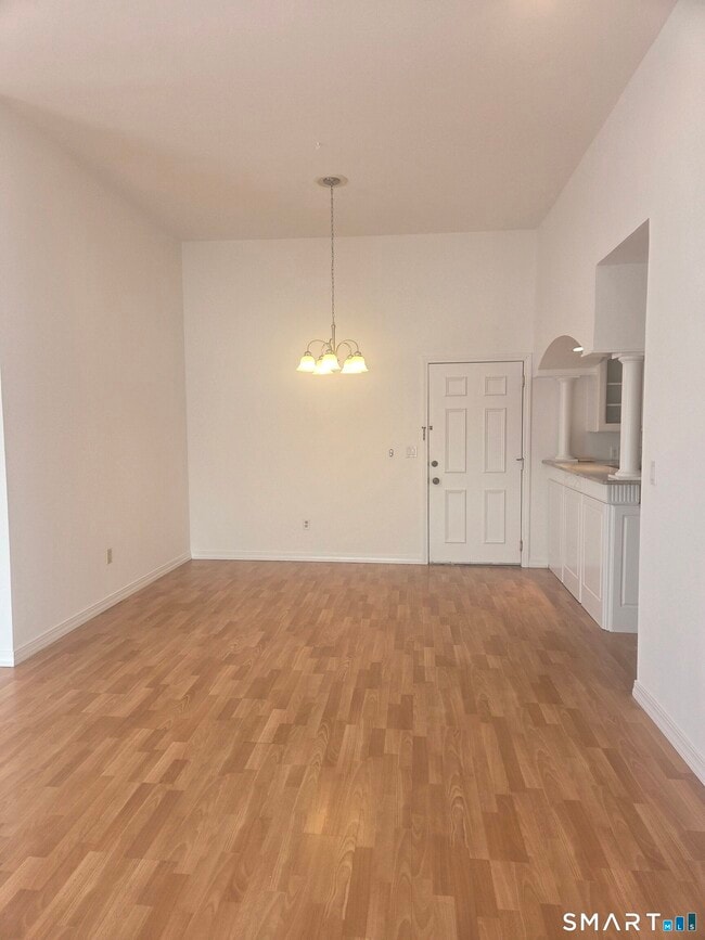 Photo - 73 Park Ave Unit 504