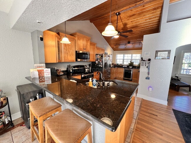 Photo - 750 Royal Palm Ct