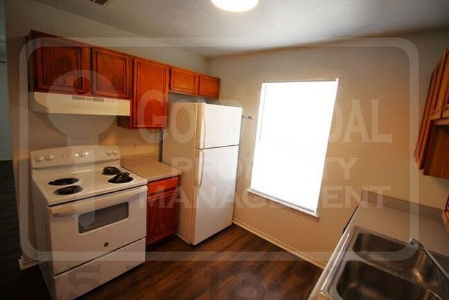 Photo - 1708 Windward Dr