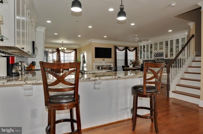 Photo - 5306 Sandyford St