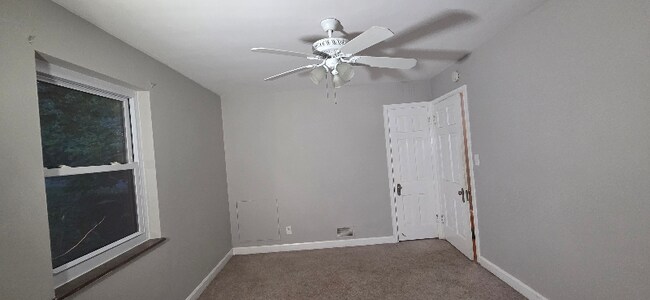 Photo - 2747 McKinley Ave Unidad 2747 McKinley Ave FL1