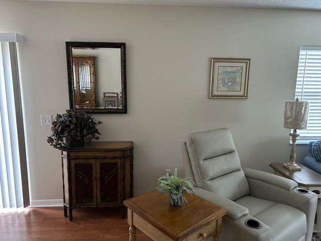 Photo - 1116 San Bernardo Rd