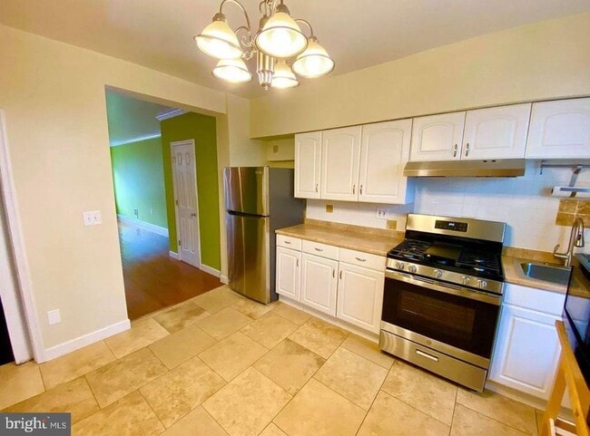 Photo - 305 S Lehigh St