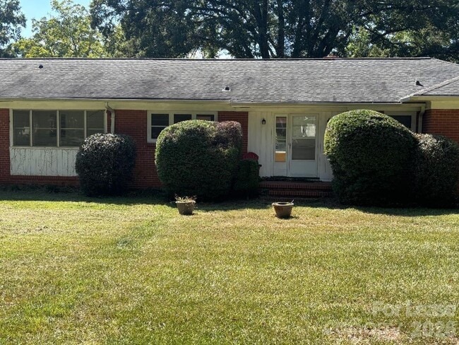 Photo - 6038 Preston Ln