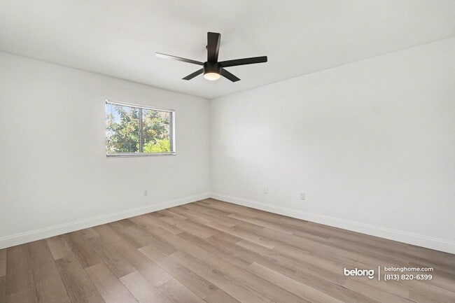 Photo - 2910 Country Club Blvd