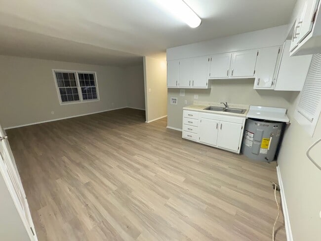 Photo - 2bed/1ba Apt off S Main Kannapolis close to Downtown Kannapolis & Hwy 73