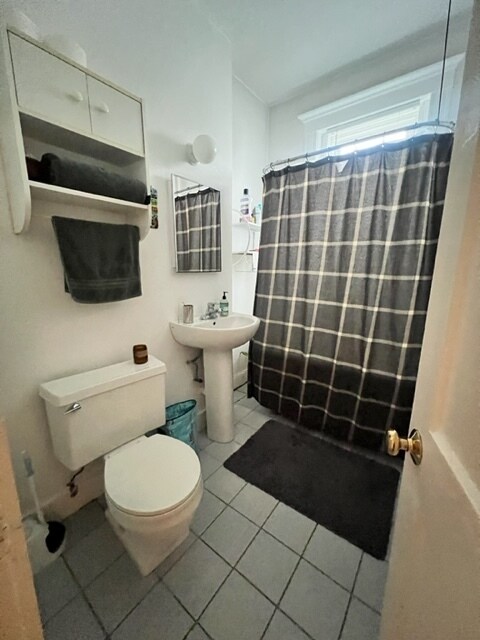 Photo - 193 Strathmore Rd