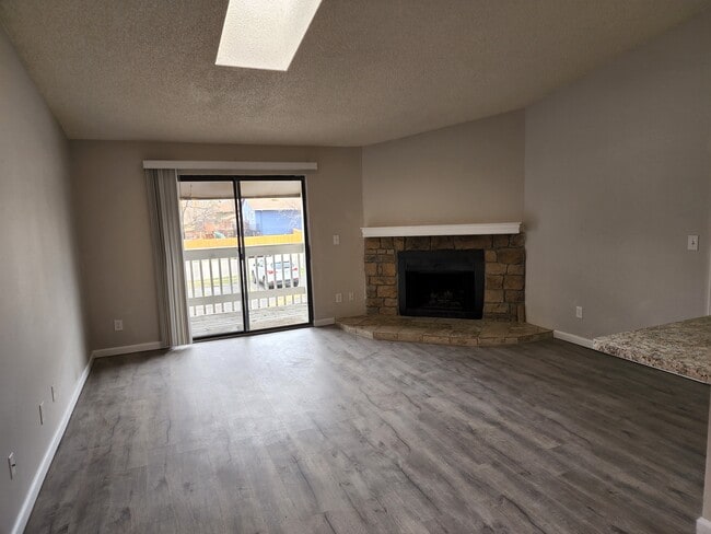 Photo - 18163 E Kentucky Ave Unit Kentucky