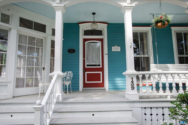 139 Main St