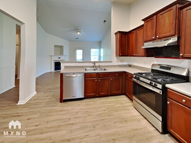 Photo - 1297 Winwood Dr