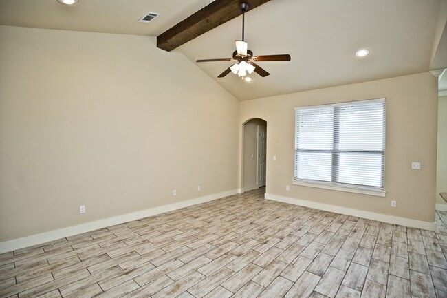 Photo - 106 Alder St