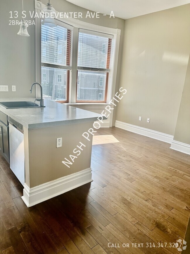 Building Photo - $1300 - 2 Bed / 2 Bath in Central West End... Unit A Rental