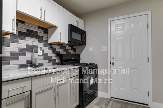 Photo - 1901 Whitcomb St Unit Apt 5