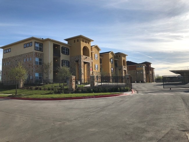 Fairway Landings at Plum Creek Apartments For Rent in Kyle