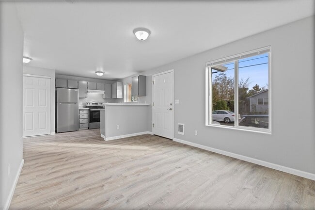 Photo - Garden Apartments