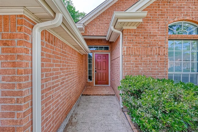 Photo - 4126 Surreydon Dr
