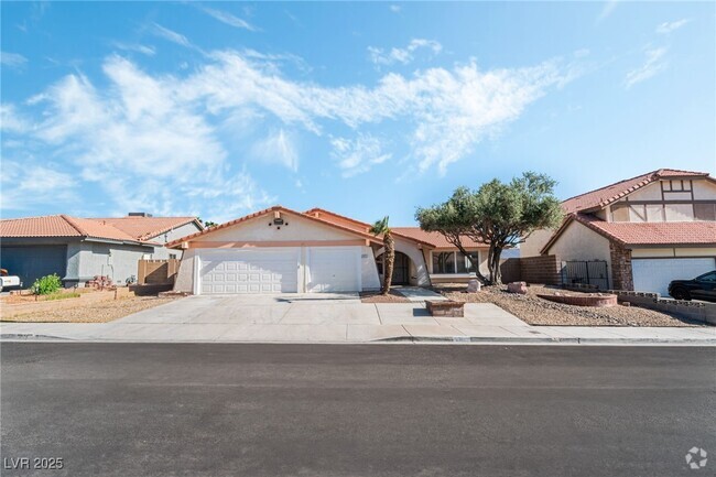 Building Photo - 6352 Vicuna Dr Rental