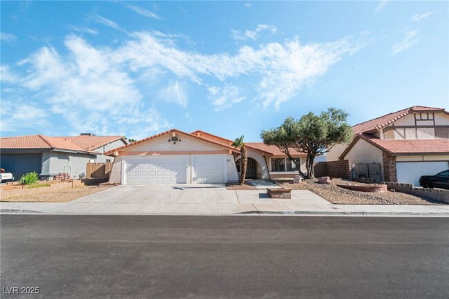 Photo - 6352 Vicuna Dr House