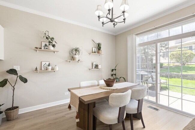 Photo - 206 Madison Dr