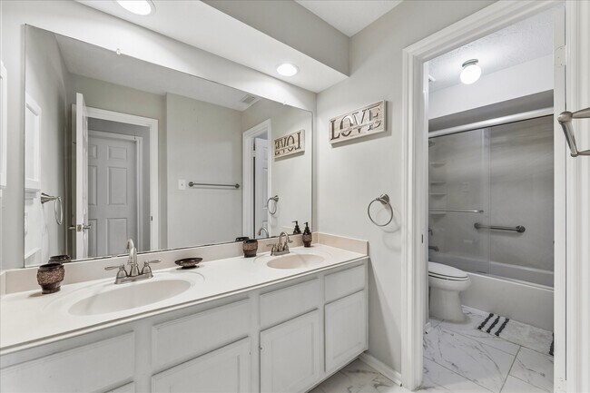 Photo - 11818 Orchard Mountain Dr