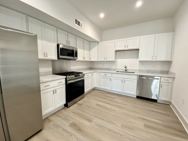 Photo - Gorgeous apartment with in walking distanc... Unidad 202