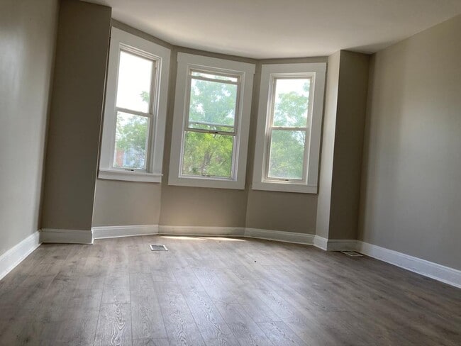 Building Photo - The Alamdea Rental
